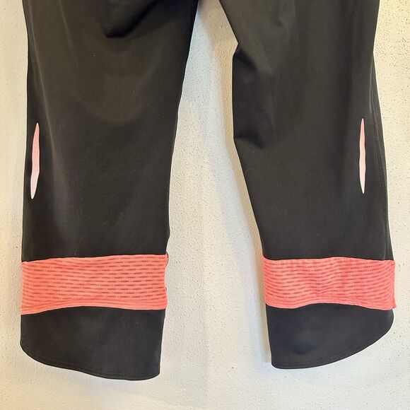 UNDER ARMOUR BLACK & HOT PINK ACTIVE WORKOUT  STRETCH‎ PANTS LEGGINGS CAPRIS ZIP - Picture 5 of 8